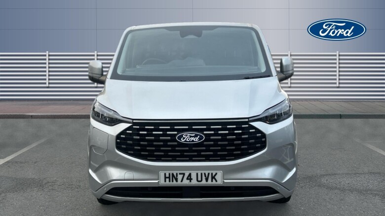 Ford Tourneo Custom 340 L2 Petrol Fwd 2.5 PHEV 232ps H1 Titanium 8 seater Auto